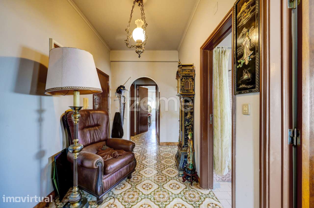 T3 em Porto Salvo | Oportunidade para criar a casa dos seus sonhos - Grande imagem: 4/22