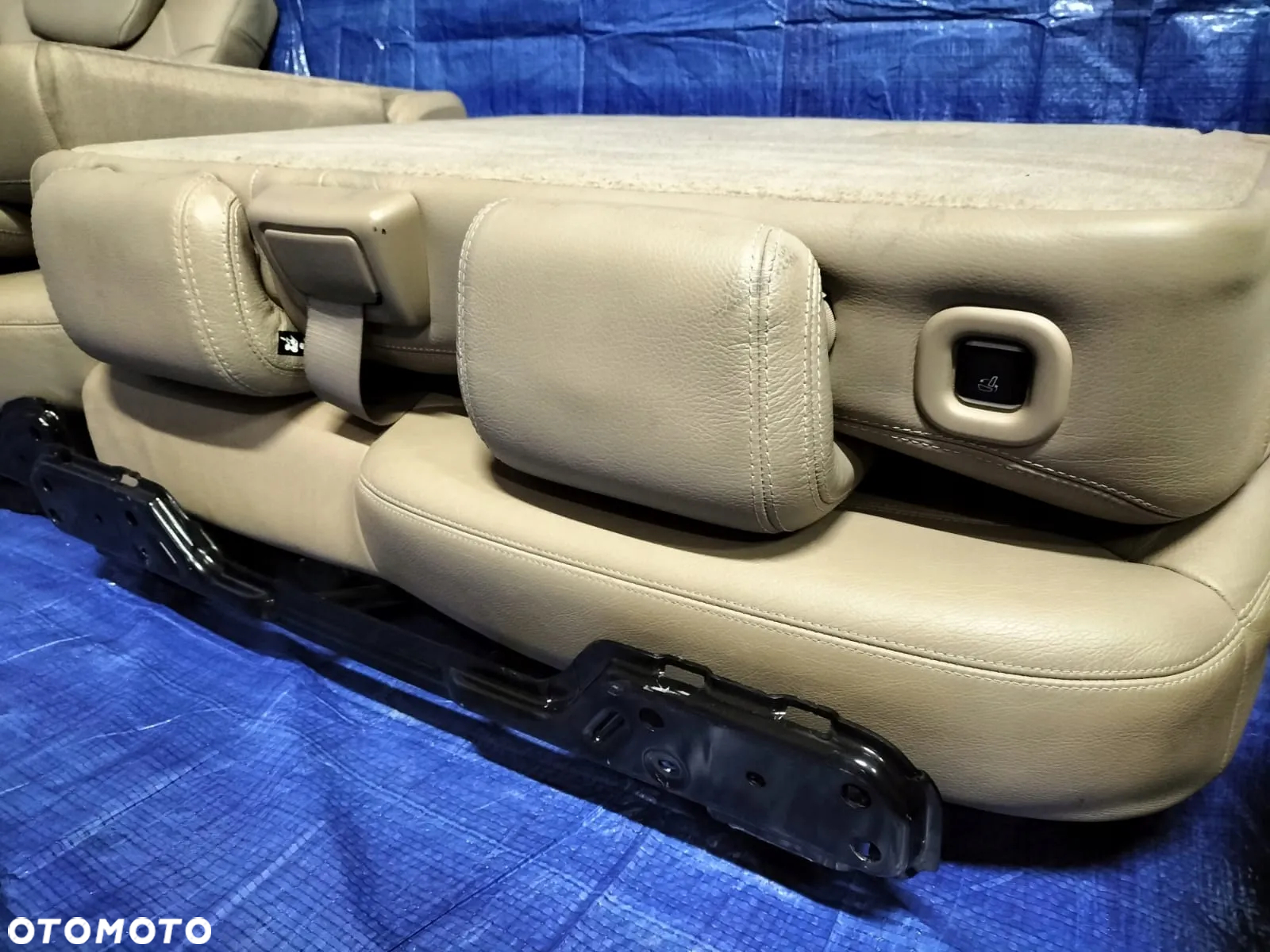 FOTEL LEWY PRAWY ELEKTRYCZNY FOTELE KANAP TYŁ 2 II RZĄD SKÓRA BEŻOWE KOMPLET MERCEDES GL X166 - 4