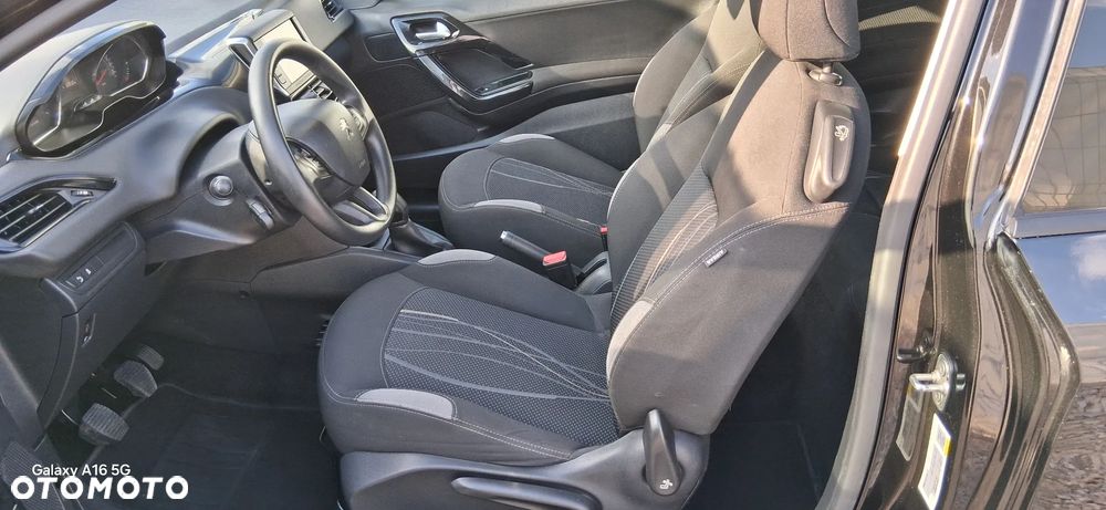 Peugeot 208 82 VTI Active - 8