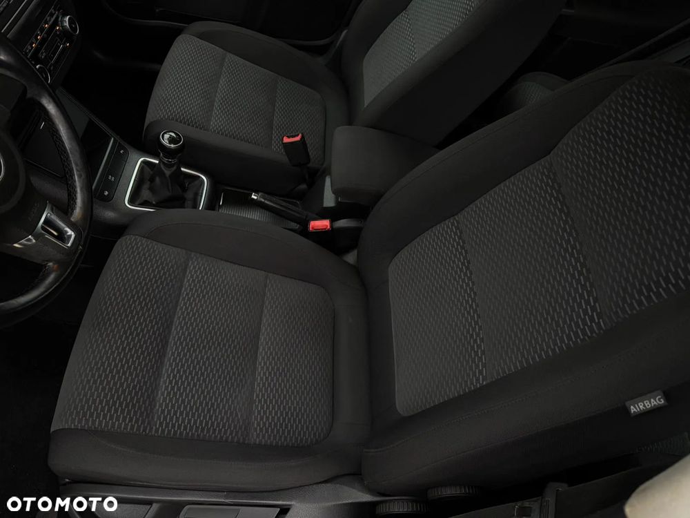 Volkswagen Golf Plus 2.0 TDI DPF Goal - 18