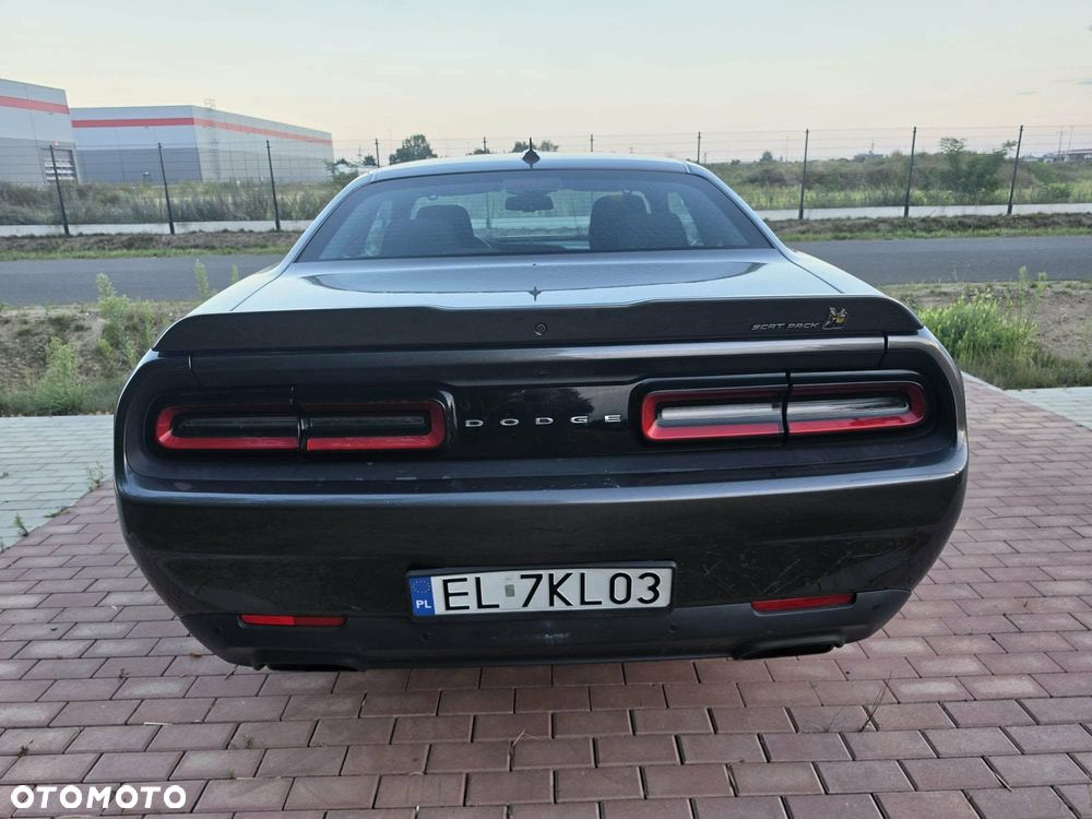 Dodge Challenger