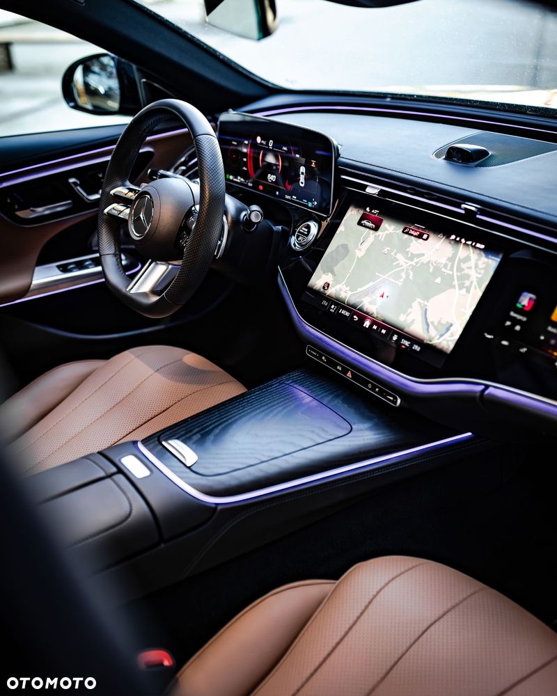 Mercedes-Benz Klasa E 220 d 4-Matic - 14