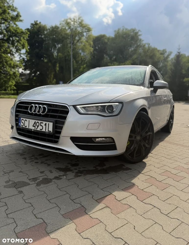 Audi A3 Sportback - 3