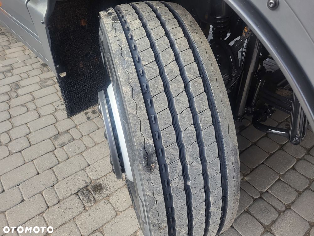 Mercedes-Benz **Mercedes Atego 1524 Chłodnia + Winda Euro 6 2018 / 240 tys. km / 15 EP / Pneumatyka / Tempomat** - 20