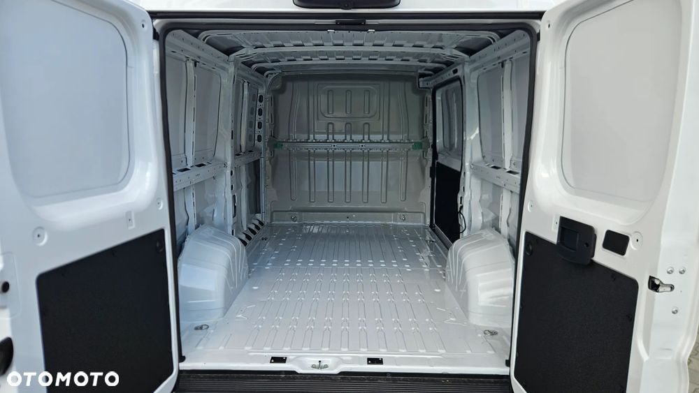 Opel Movano - 9