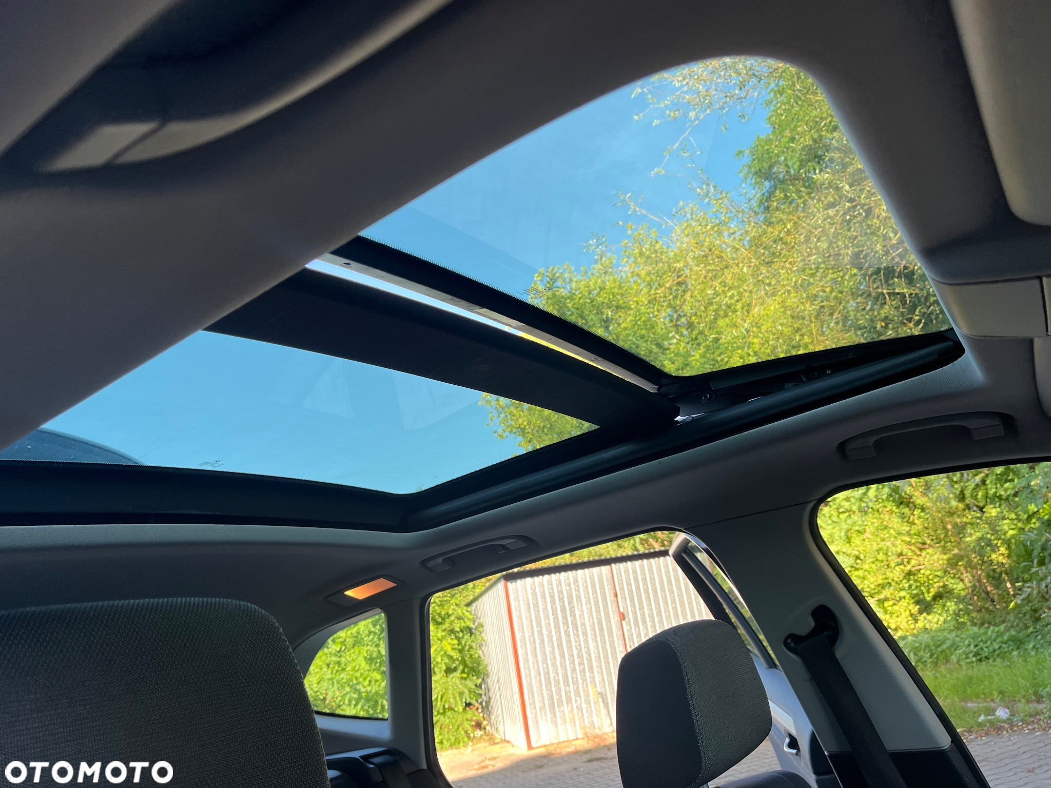 BMW X1 sDrive18d - 14