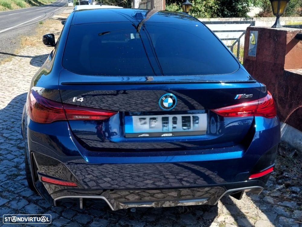 BMW i4 - 2