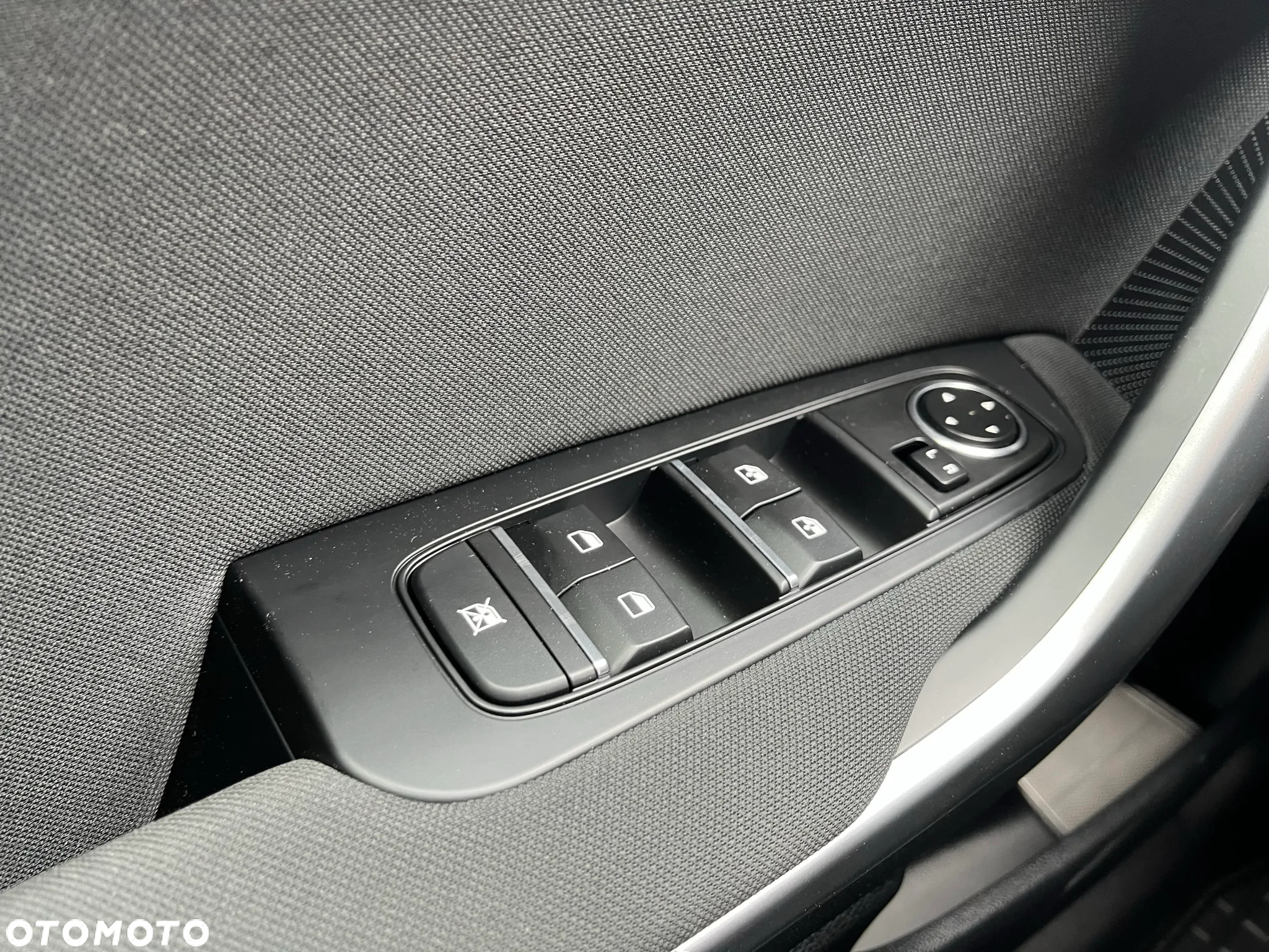 Kia XCeed 1.5 T-GDI M DCT - 9