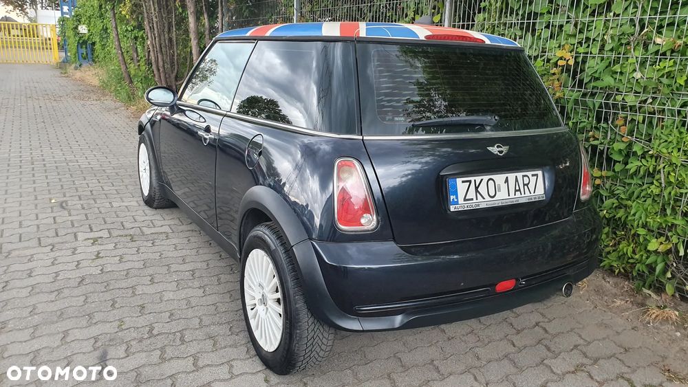 MINI ONE - 16