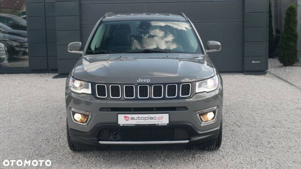 Jeep Compass - 4