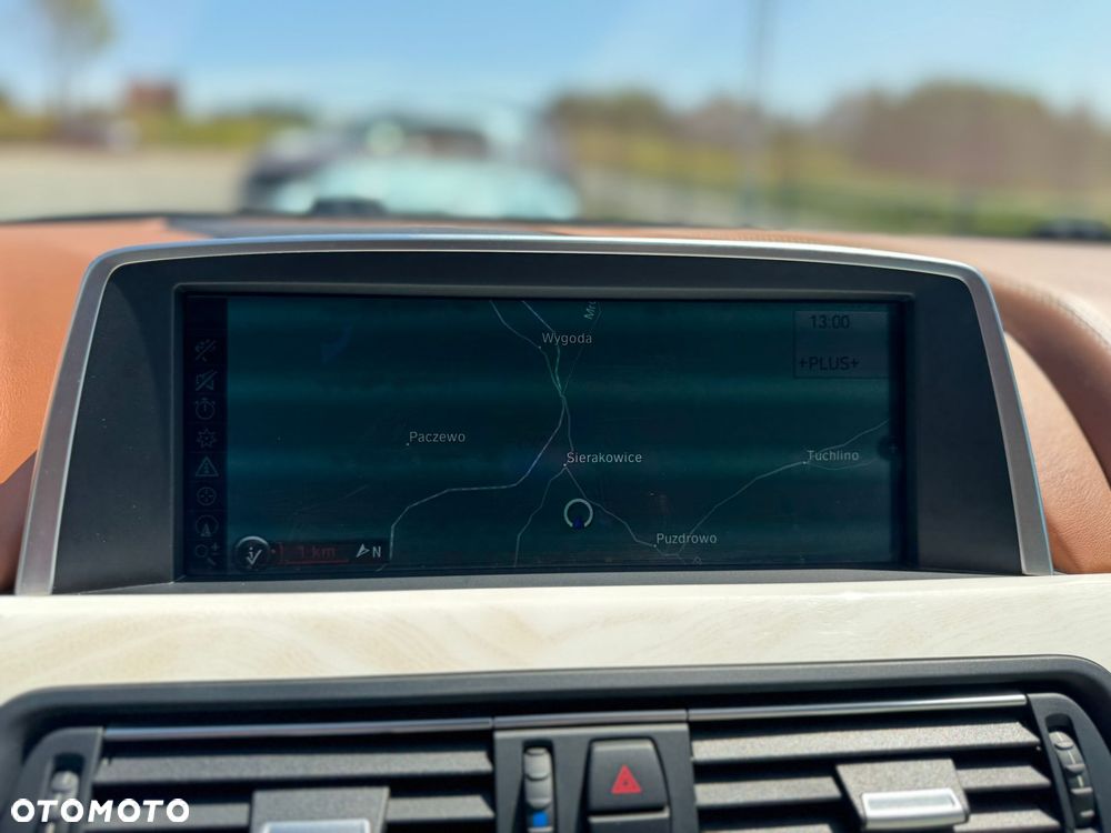 BMW Seria 6 650i xDrive - 8