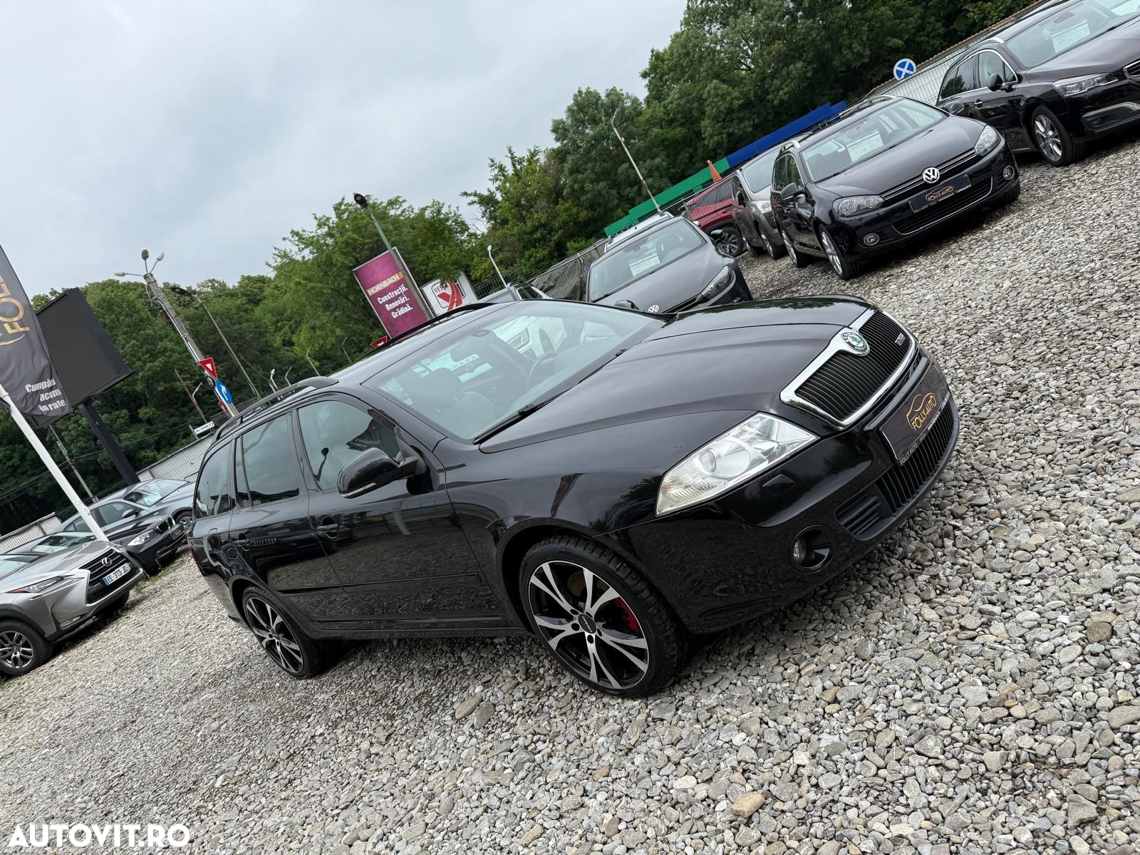 Skoda Octavia 2.0 FSI Turbo RS - 38