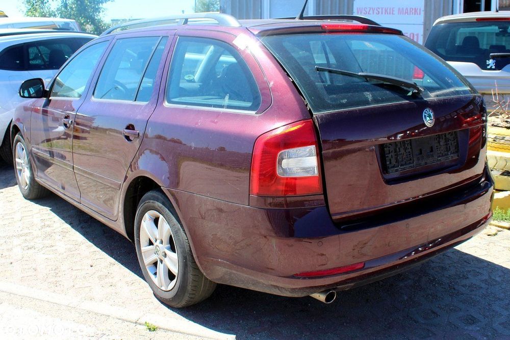 Skoda Octavia II 1Z Lift 2010 1.2TSI CBZB Kombi (MASKA, ZDERZAK, LAMPA, BŁOTNIK, DRZWI, SZYBA, FOTEL - 4