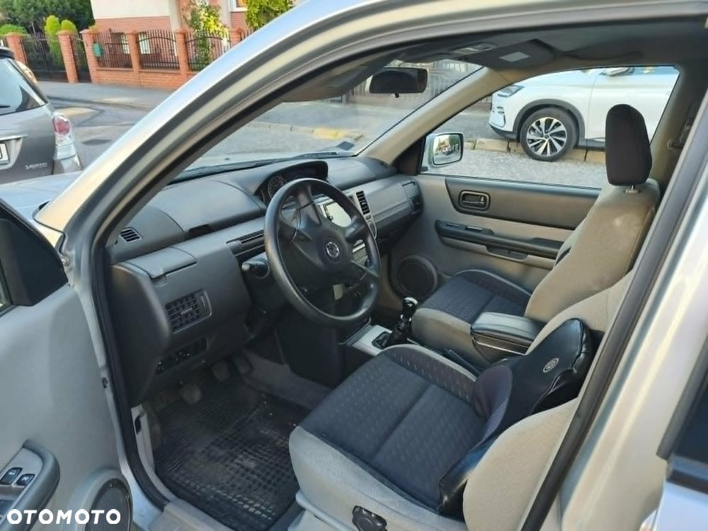 Nissan X-Trail 2.2 dCi Comfort - 5