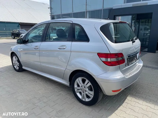 Mercedes-Benz B 170 BlueEFFICIENCY - 10
