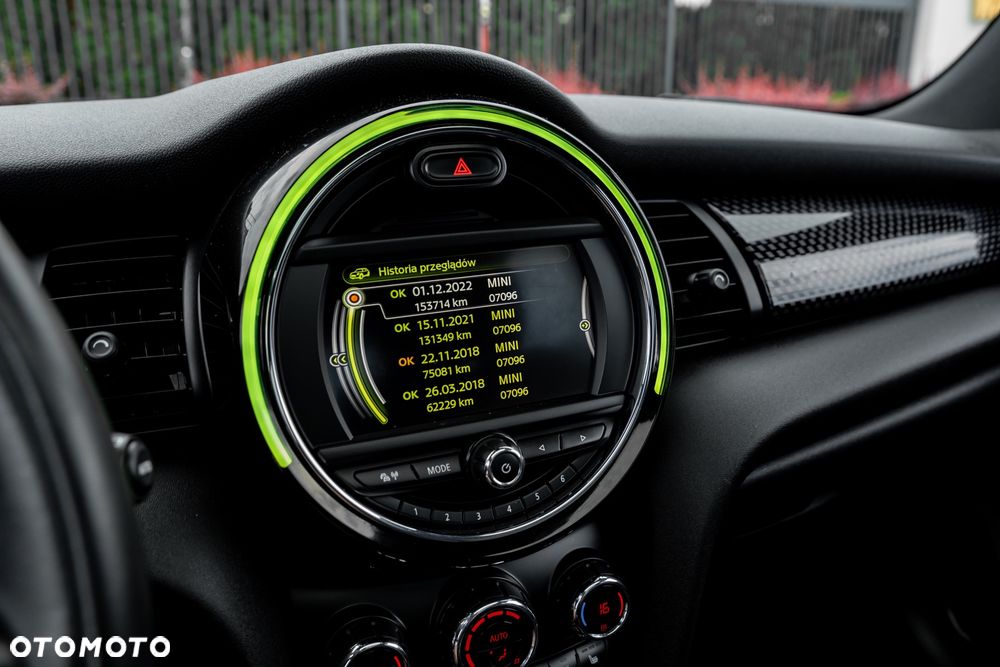 MINI Cooper S Sport-Aut - 36