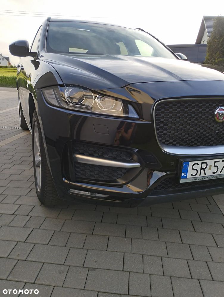 Jaguar F-Pace 20d AWD R-Sport - 13