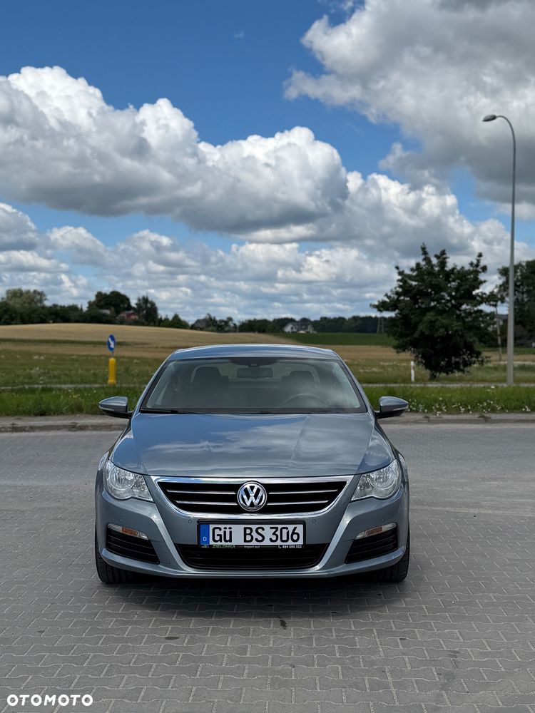 Volkswagen Passat 1.8 TSI Individual - 12