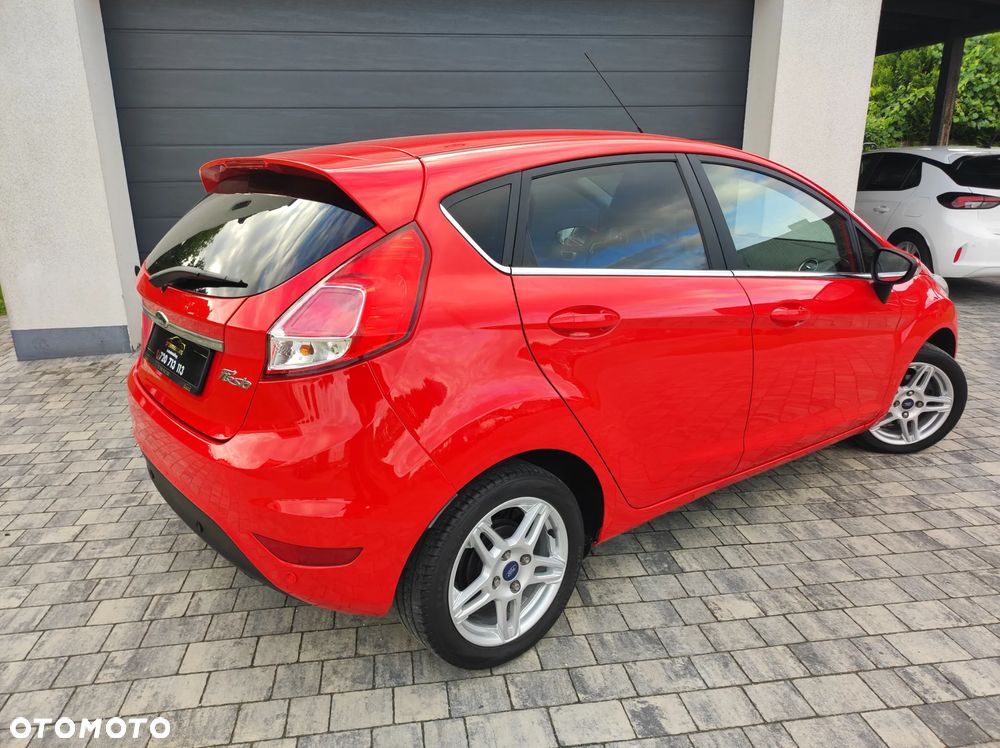 Ford Fiesta - 2