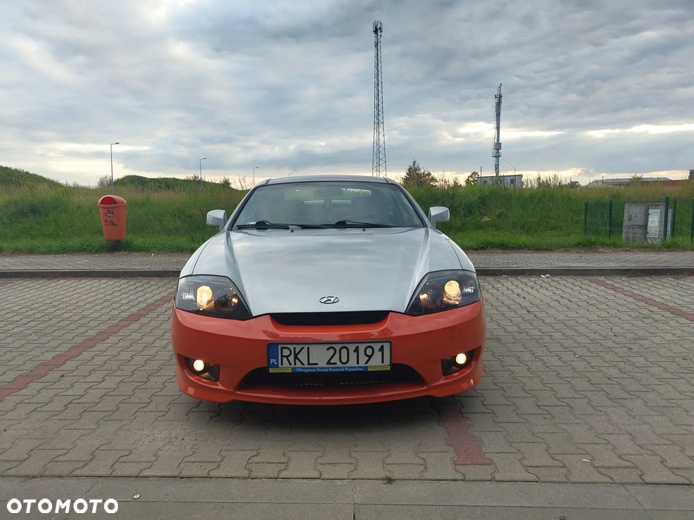 Hyundai Coupe 2.0 GLS - 27