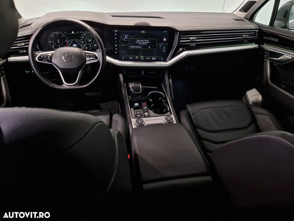 Volkswagen Touareg V6 TDI Elegance - 12