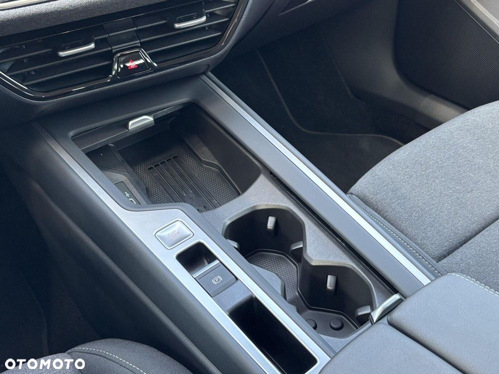 Volkswagen Passat Variant 2.0 TDI SCR DSG - 26