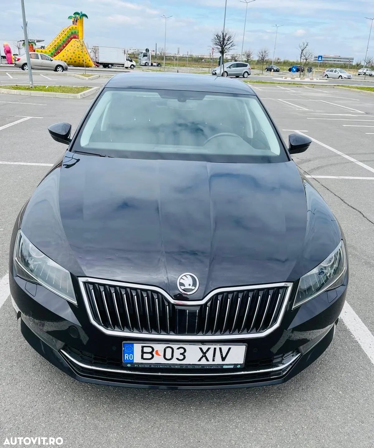 Skoda Superb - 1