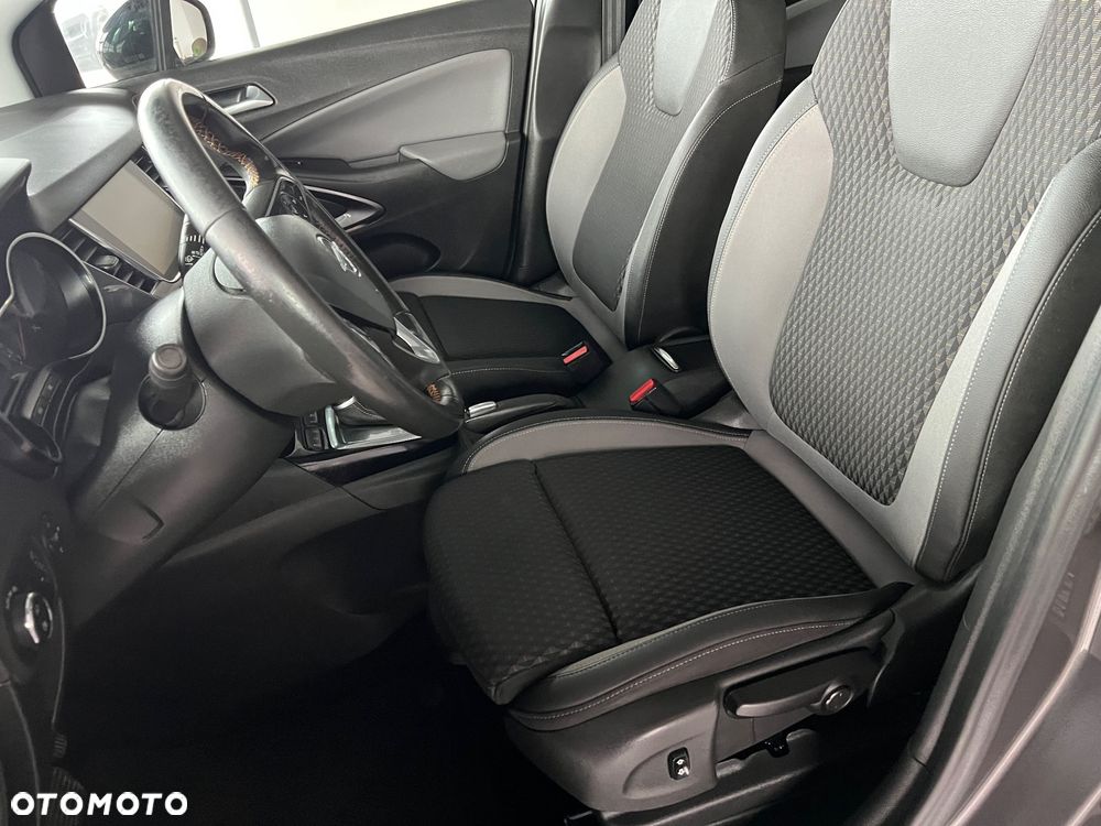 Opel Crossland X - 12