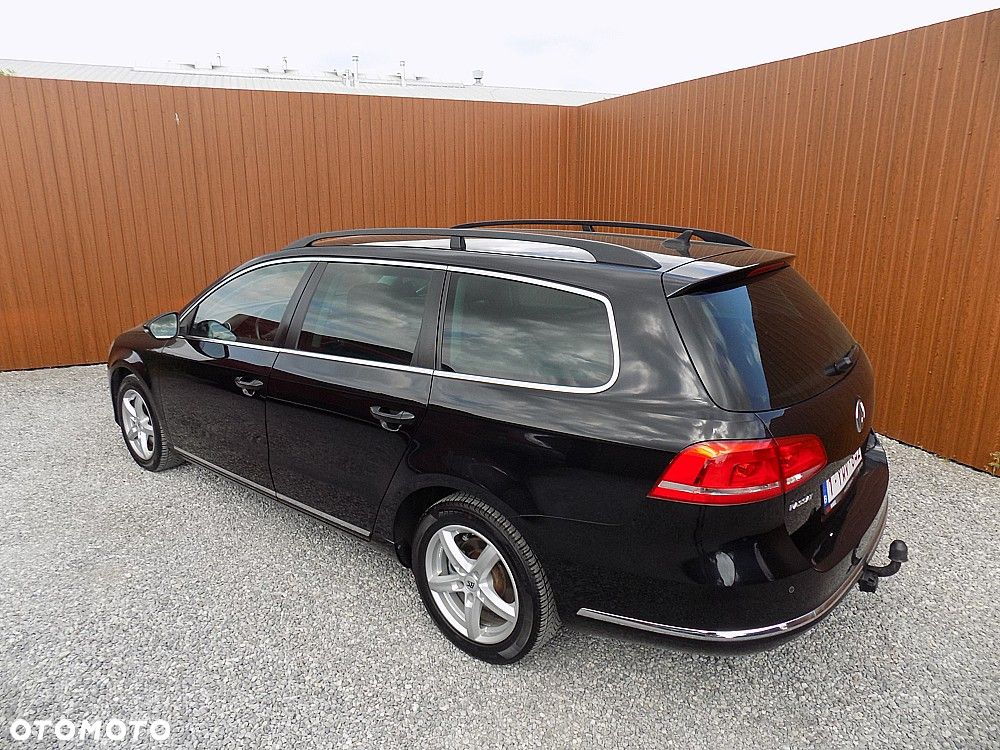 Volkswagen Passat Variant 2.0 Blue TDI DSG SCR Highline - 3