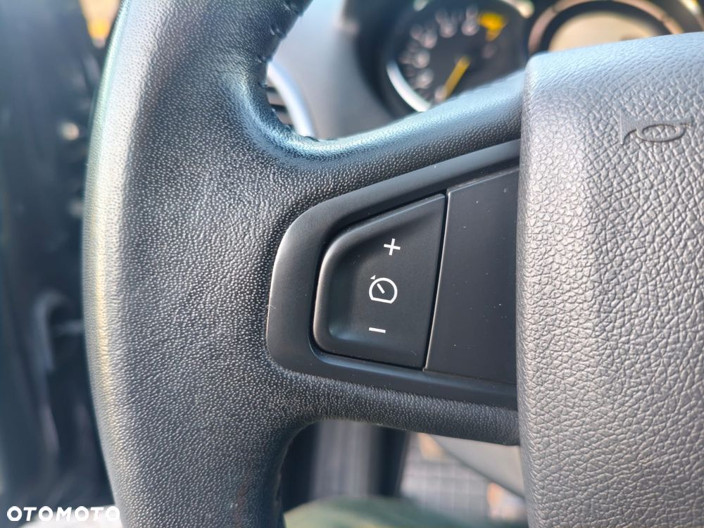 Renault Megane ENERGY TCe 130 Start & Stop LIMITED - 24