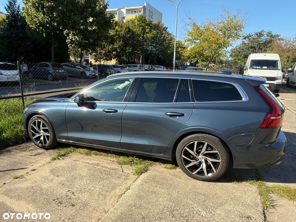 Volvo V60 D4 Momentum Pro - 13