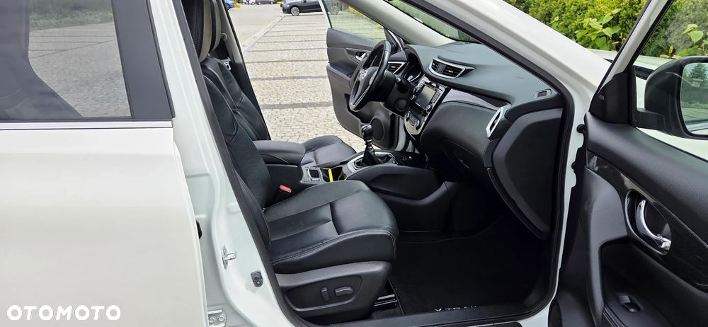 Nissan X-Trail 1.6 DIG-T Tekna - 27
