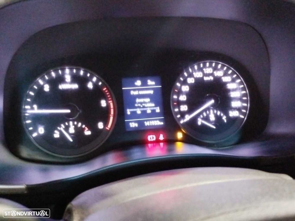 Hyundai Tucson 1.6 CRDi Premium - 22