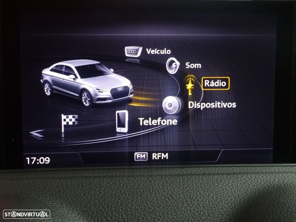 Audi A3 Limousine 30 TDI - 20