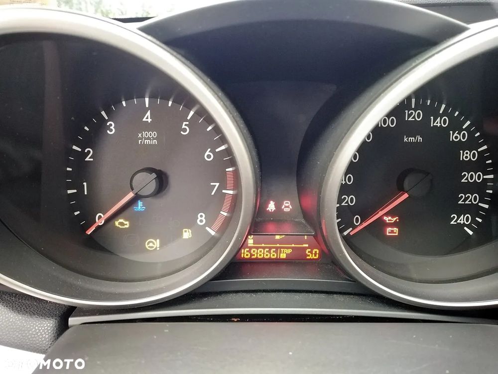 Mazda 3 1.6 Exclusive - 12