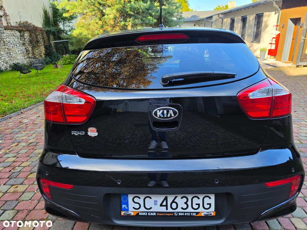 Kia Rio 1.2 Dream Team Edition - 9