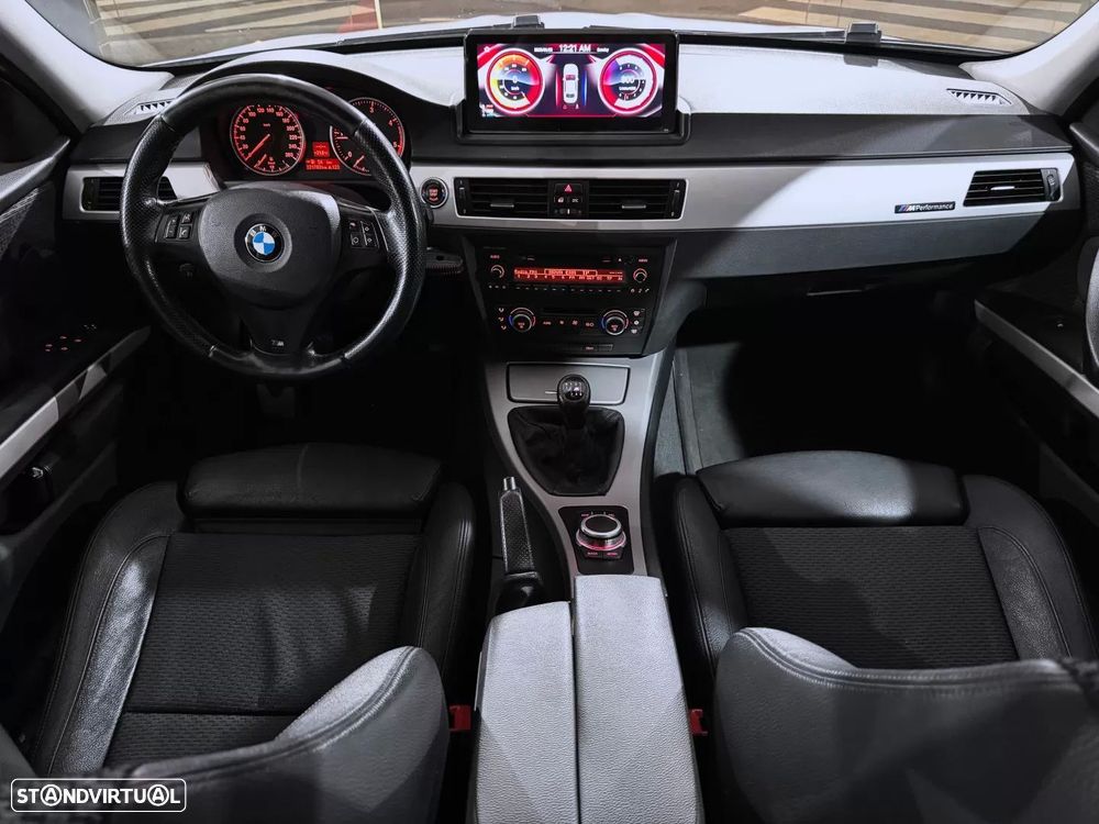 BMW 320 d Touring Sport - 8