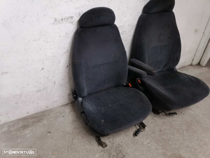 Estofos Da Frente Volkswagen Sharan (7M8, 7M9, 7M6) - 3