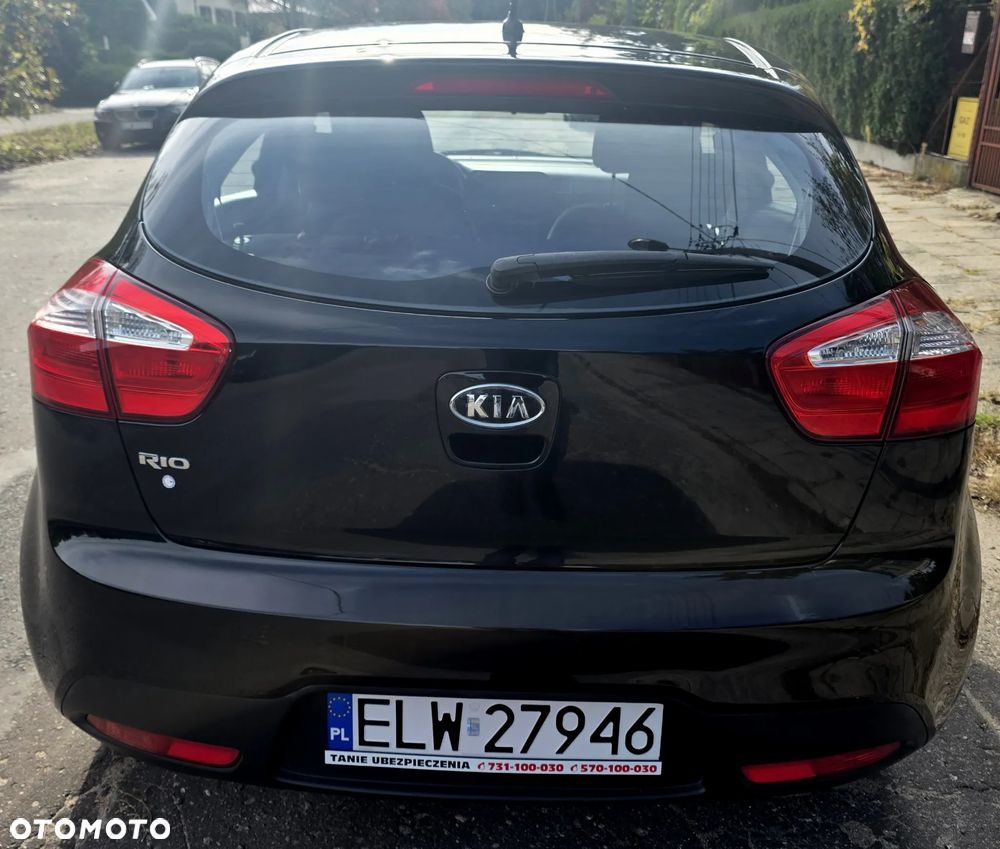 Kia Rio - 5
