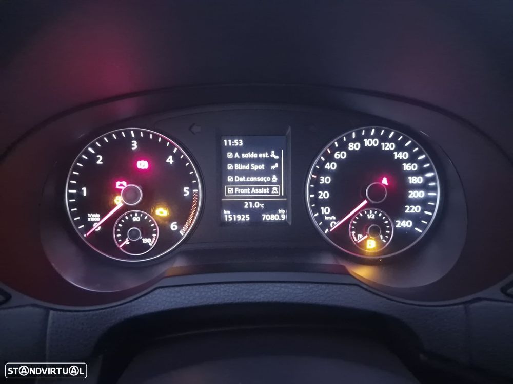 VW Sharan 2.0 TDI Blue Highline - 37