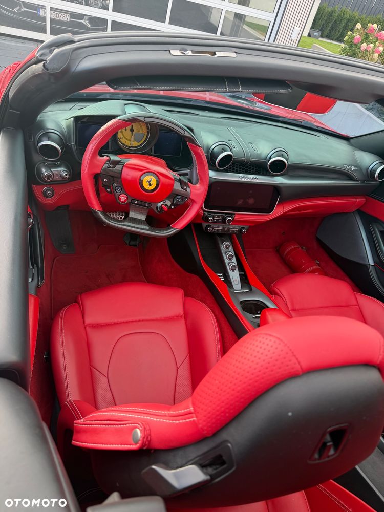Ferrari Portofino - 21