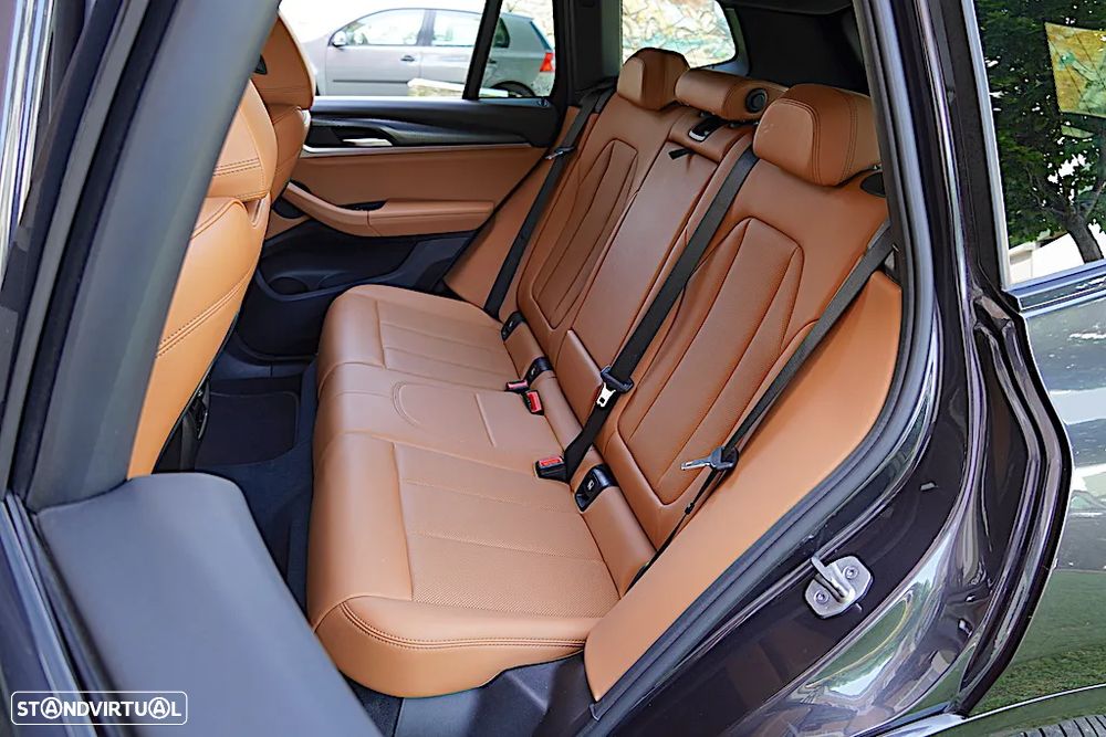 BMW X3 30 e xDrive Pack M - 15