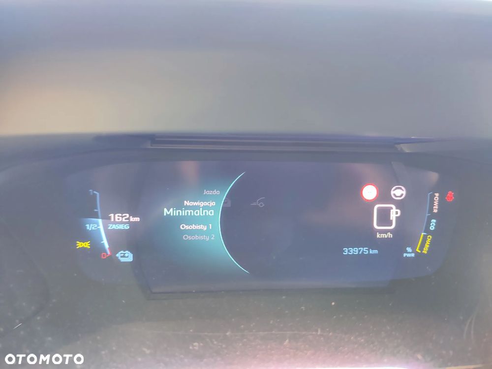Peugeot 2008 e-2008 50kWh GT - 14