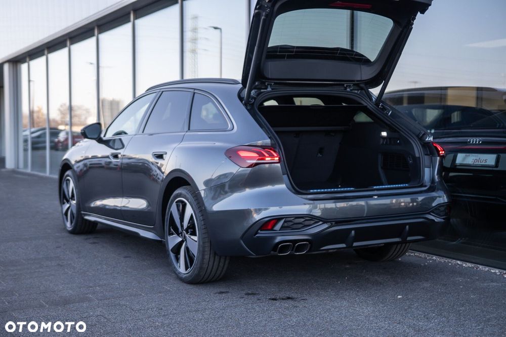 Audi A5 Avant TDI mHEV Quattro S tronic - 9