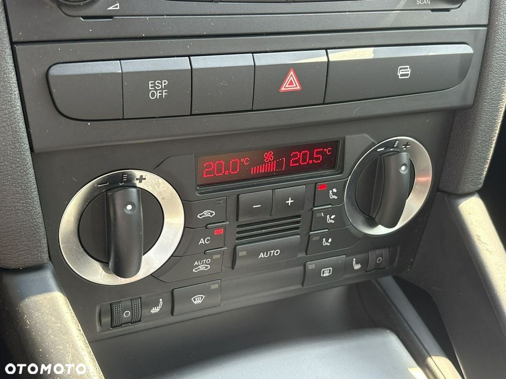 Audi A3 Cabrio - 32