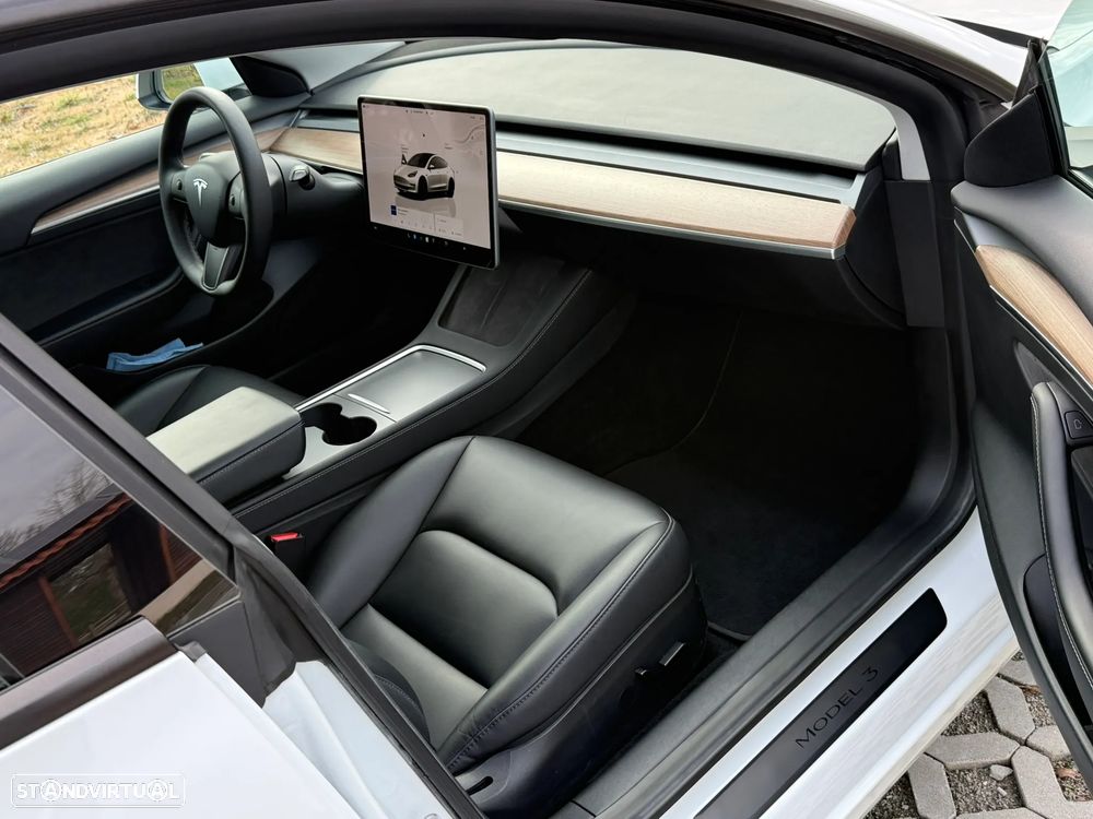 Tesla Model 3 Long Range AWD Dual Motor Performance - 14