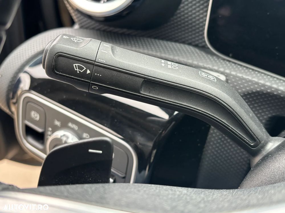 Mercedes-Benz A 180 d 7G-DCT - 30