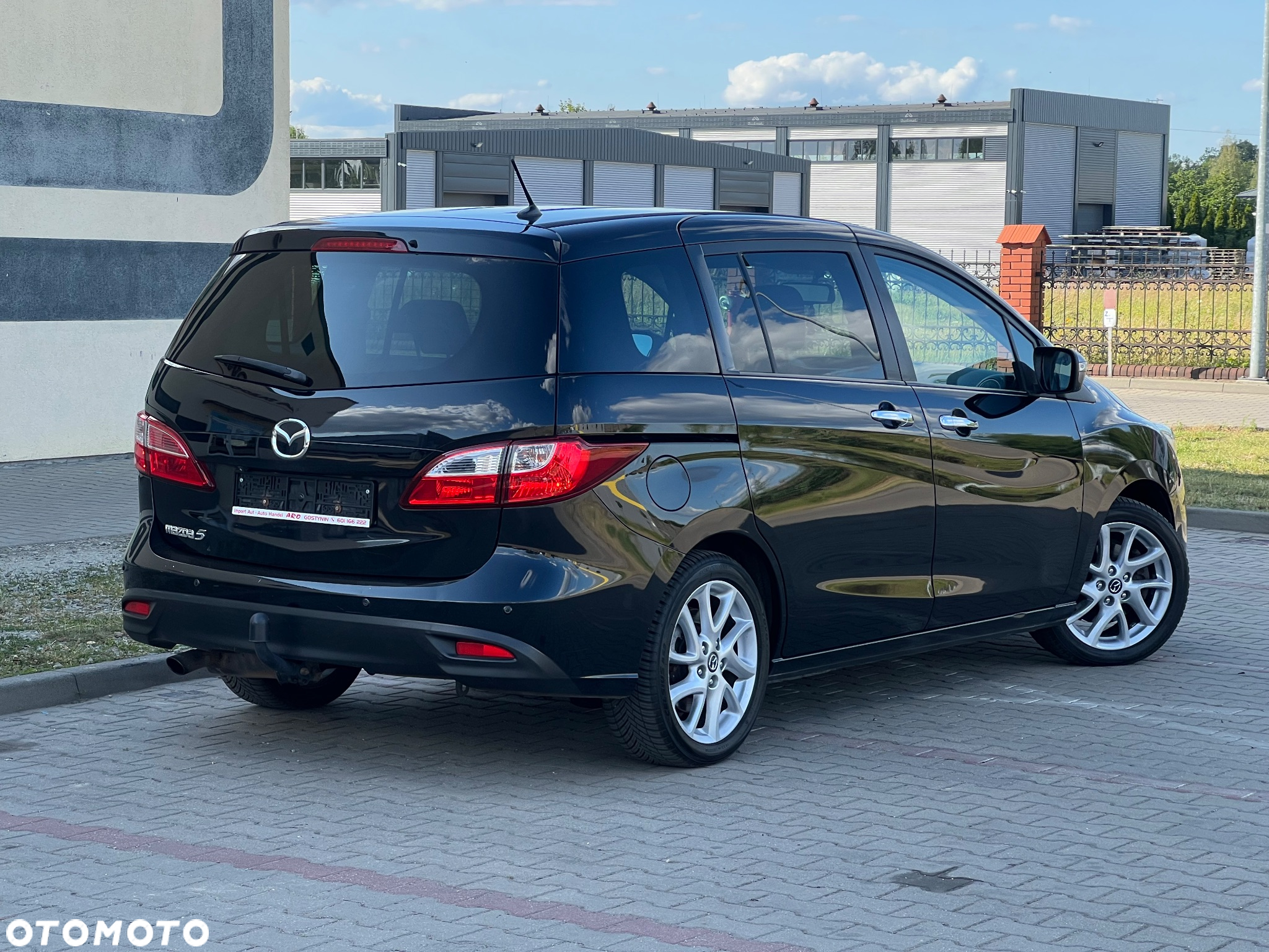Mazda 5 1.8 Exclusive + - 3