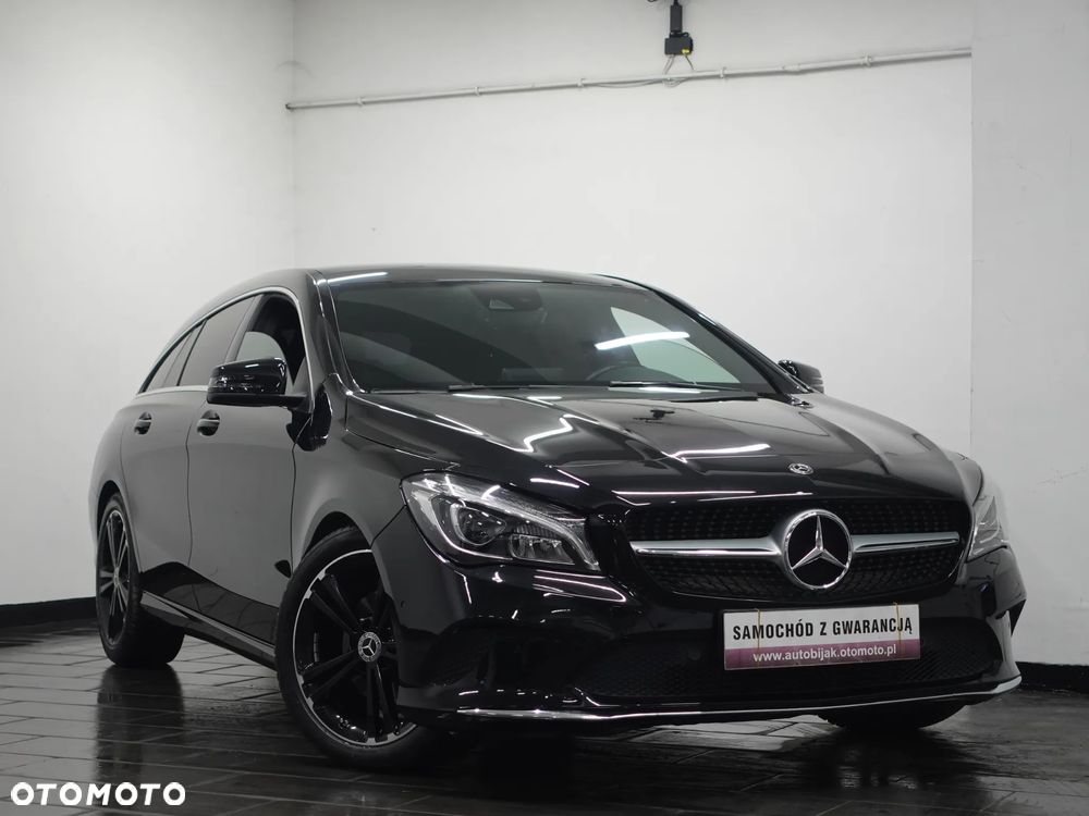 Mercedes-Benz CLA 180 7G-DCT - 11
