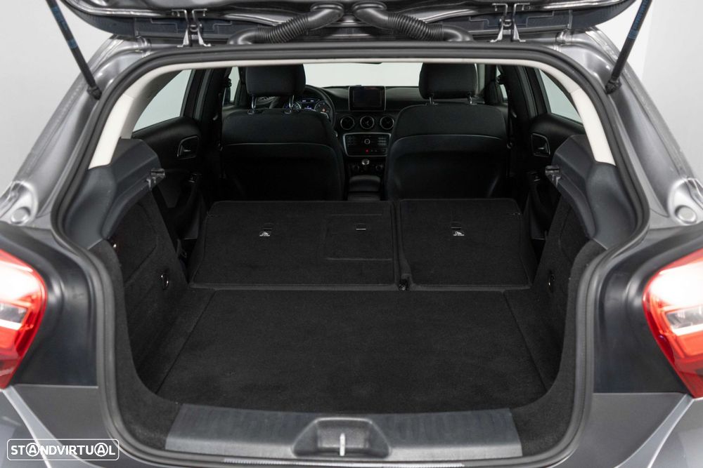 Mercedes-Benz A 180 d Style - 18